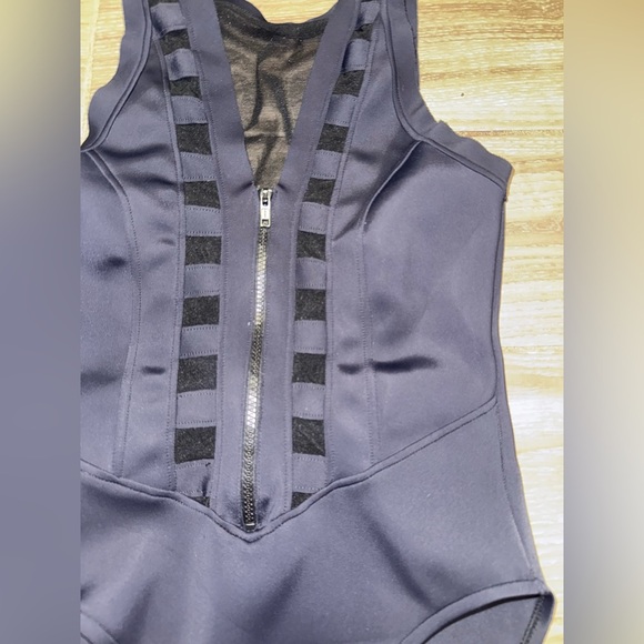 MagicSuit  Scuba Daniella Tummy Control Zip Up One Piece Mesh cutouts  Black 8 - Picture 7 of 15